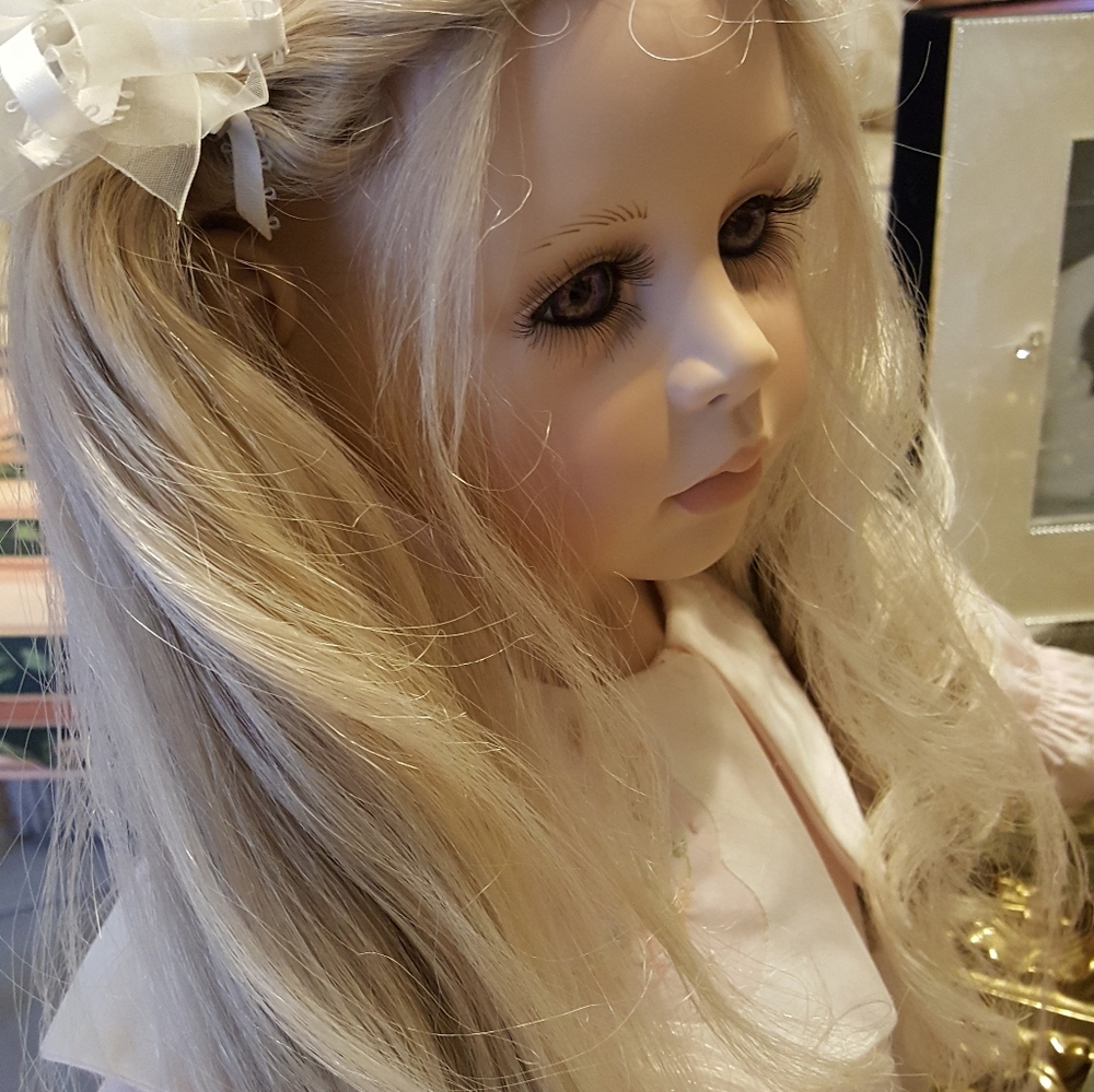 Larsen artist limited Edition Art doll.
